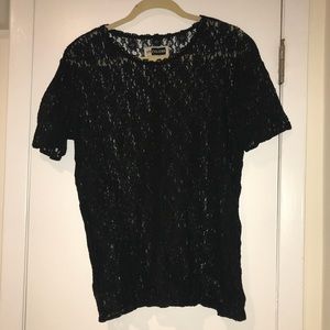 Black fully lace tee-shirt